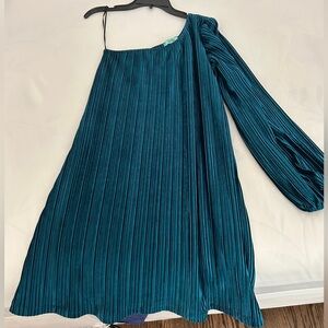 green velvet one shoulder cocktail dress